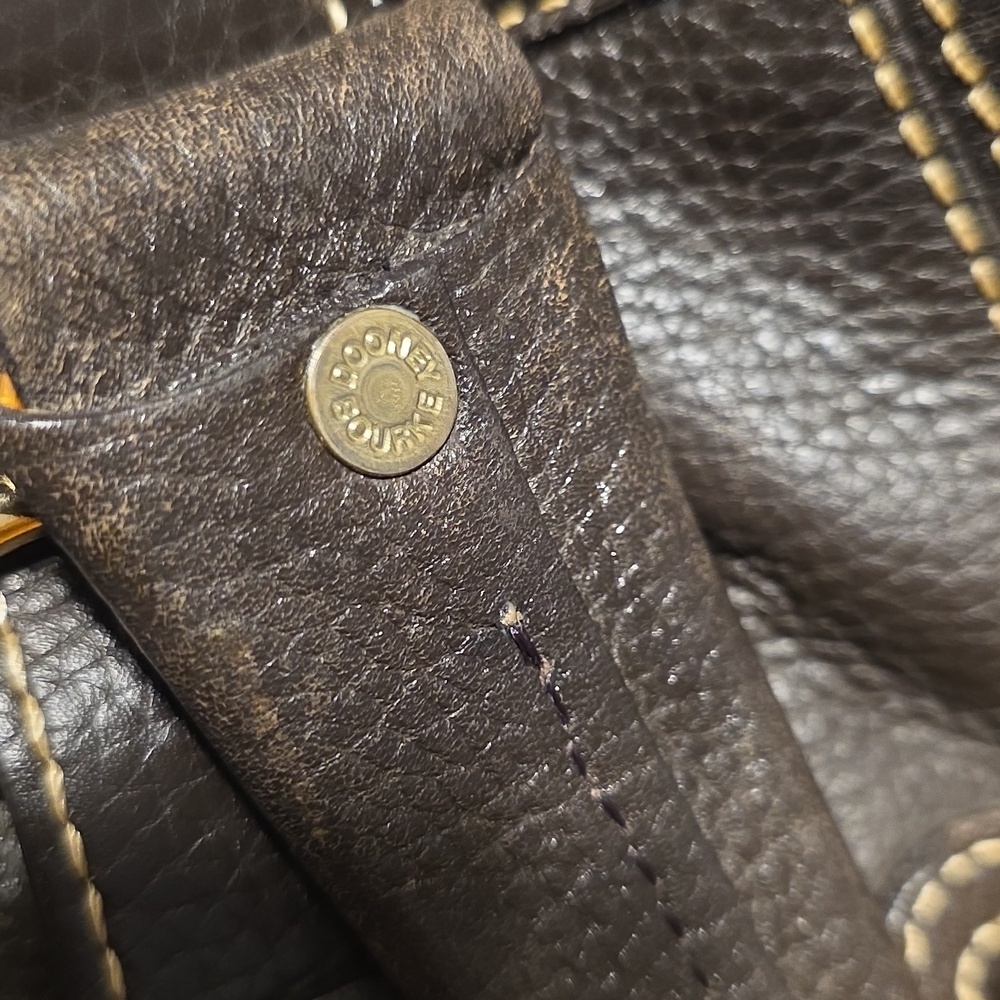 Dooney & Bourke Vintage Brown Pebbled Leather Chiara Tote Bag. - Picture 8 of 16